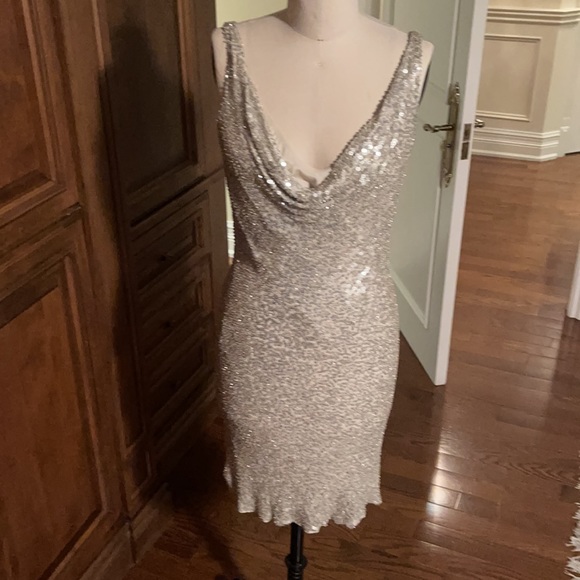 Carmen Marc Valvo Silver sequin cocktail dress - Picture 5 of 9
